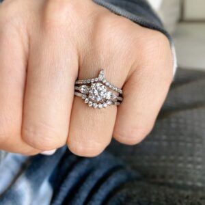 Diamond engagement ring trends 2021.jpg  